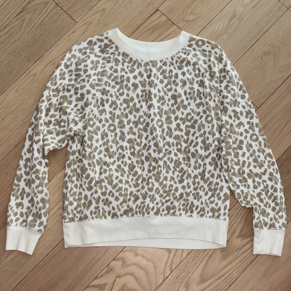 NWOT sweat shirt